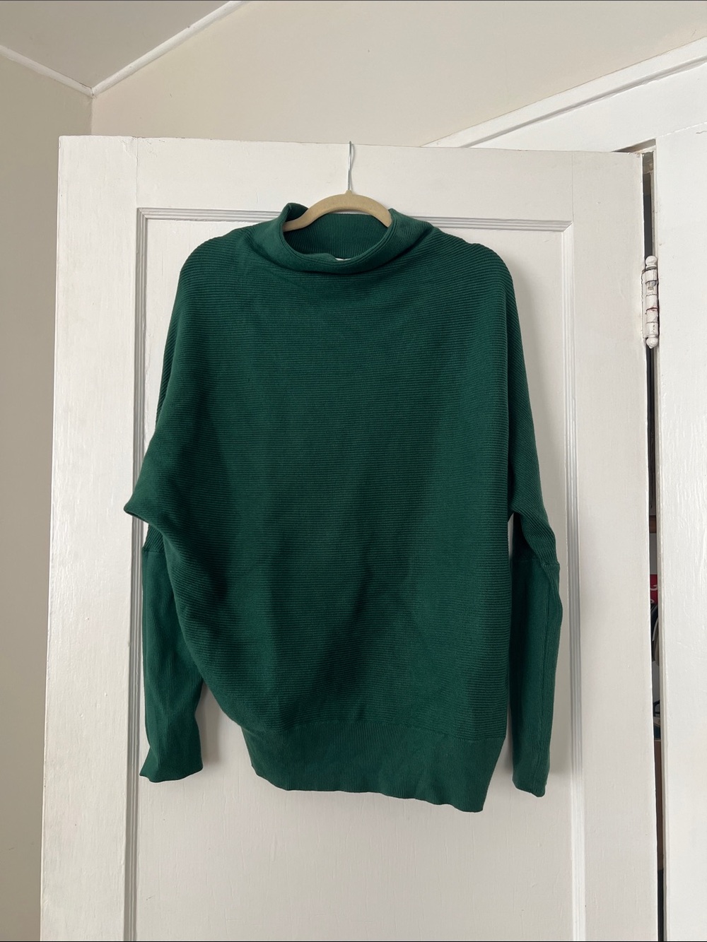 Bluivy Green Slouch Neck Dolman Sleeve Sweater M/L NWT
